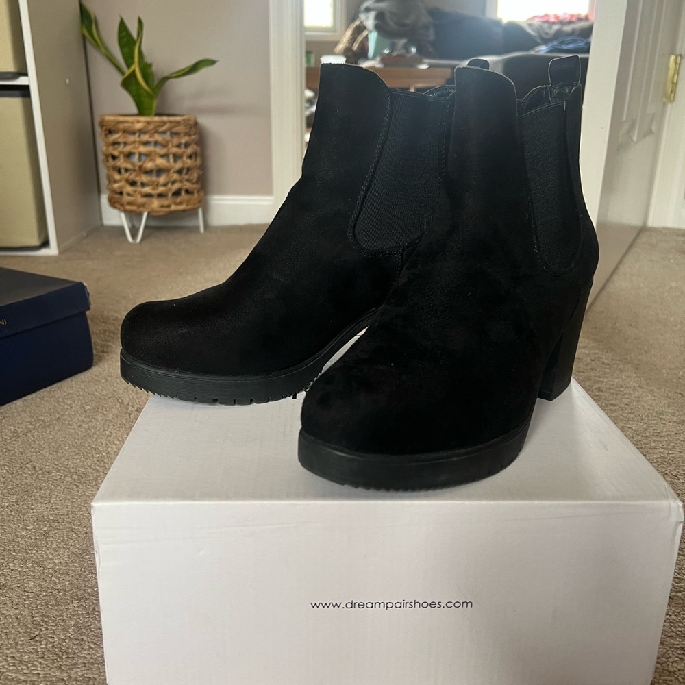 Dream Pairs Women's Classic Black Ankle Boots